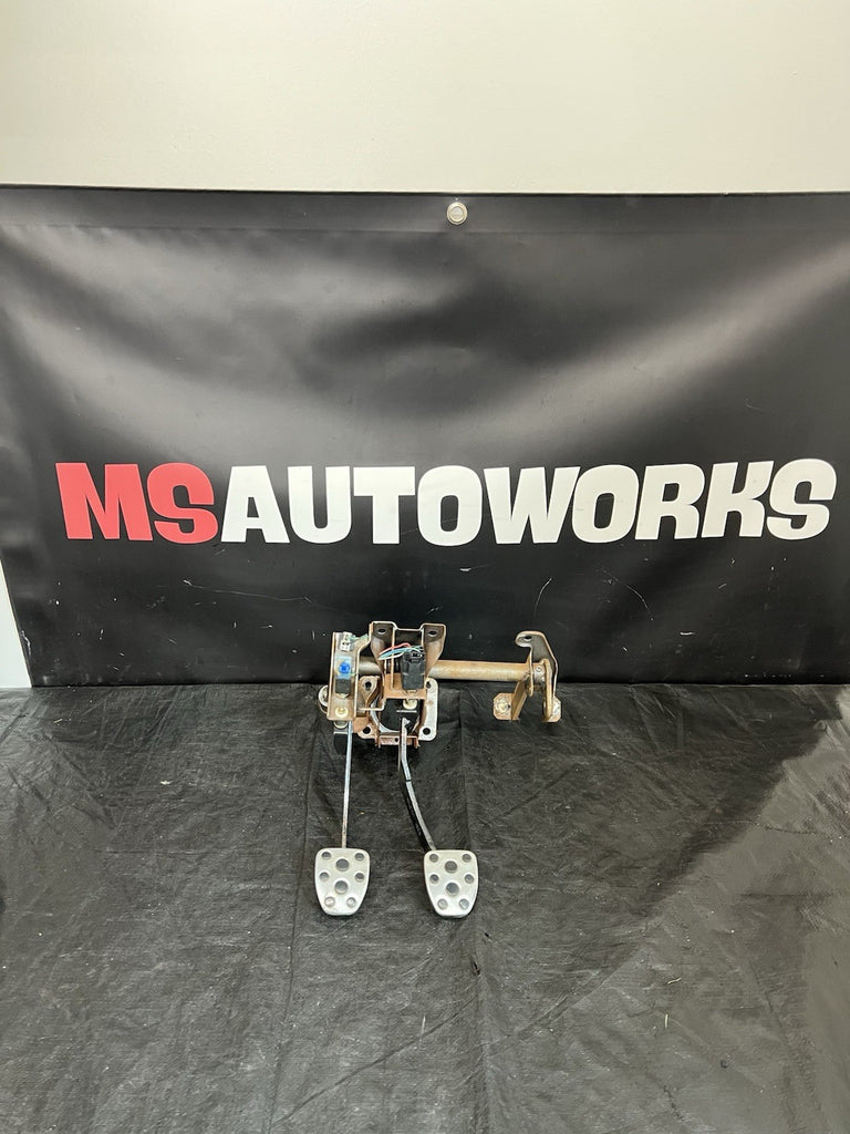 2004-2007 Subaru WRX STI Brake & Clutch Pedal Assembly #524656
