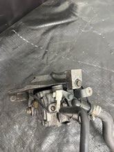 Load image into Gallery viewer, 2004-2007 Subaru WRX STI Power Steering Pump Assembly with Lines &amp; Reservoir