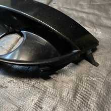 Load image into Gallery viewer, OEM 04-05 Subaru Impreza STi Fog Light Bezel Trim Pair Java Black USED #961