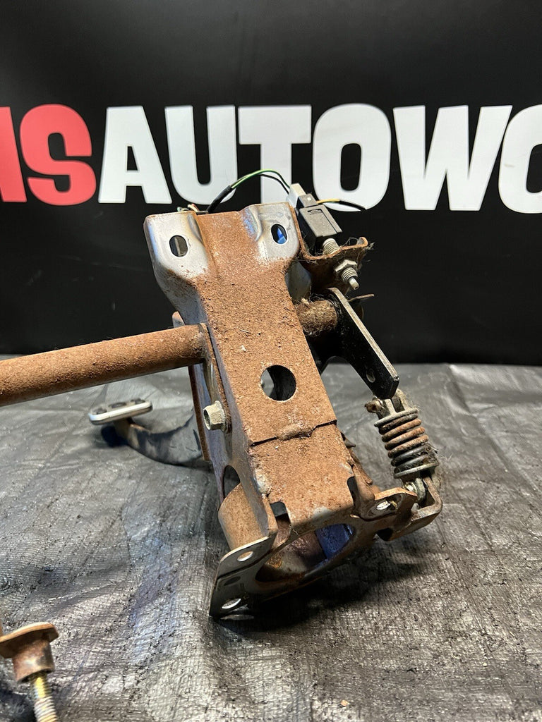 2004-2007 Subaru WRX STI Brake & Clutch Pedal Assembly #521289