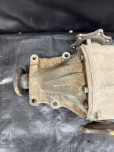 Load image into Gallery viewer, 00-03 HONDA S2000 AP1 OEM GENUINE FACTORY REAR DIFFERENTIAL DIF ASSEMBLY