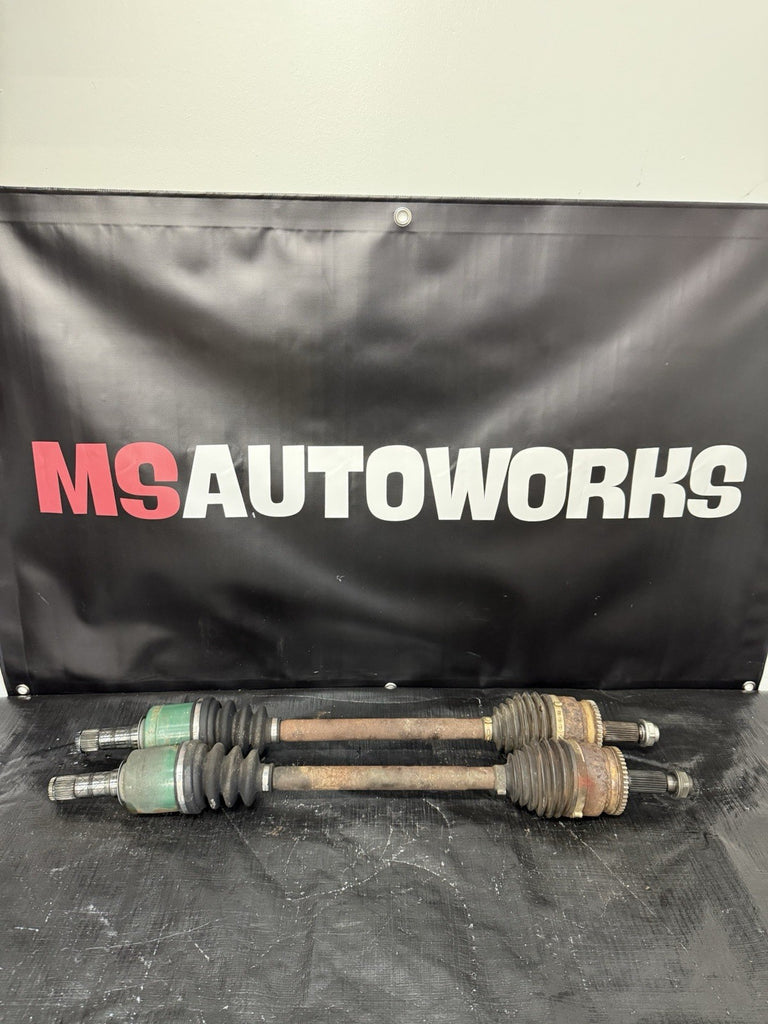 2005-2007 SUBARU WRX STI OEM 6SPD LH RH FRONT AXLE SHAFT PAIR #525182