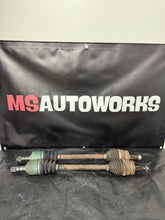 Load image into Gallery viewer, 2005-2007 SUBARU WRX STI OEM 6SPD LH RH FRONT AXLE SHAFT PAIR #525182
