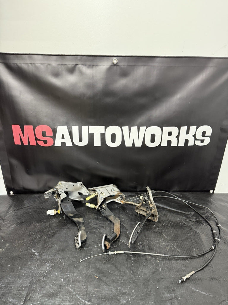 2000-2005 HONDA S2000 PEDAL SET GAS, BRAKE & CLUTCH PEDALS WITH ALL SENSORS OEM