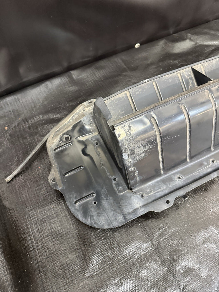 2004-2005 Subaru WRX STI Top Mount Intercooler Splitter OEM #500989