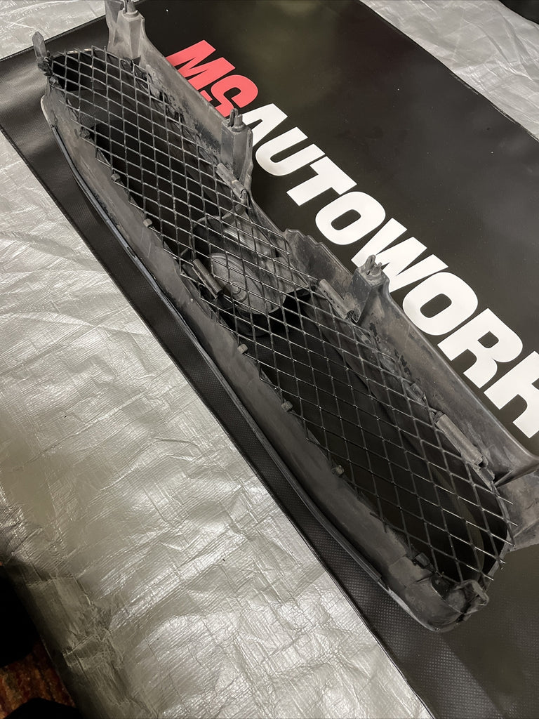 2004 2005 Subaru Impreza WRX STI Grille Mesh Front Insert Trim 04 05