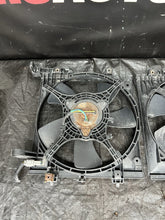 Load image into Gallery viewer, 2004-2007 SUBARU WRX STI RADIATOR COOLING FANS ASSEMBLY SET LH/RH OEM #518682