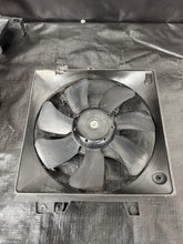 Load image into Gallery viewer, 2004-2007 SUBARU WRX STI RADIATOR COOLING FANS ASSEMBLY SET LH/RH OEM #525182