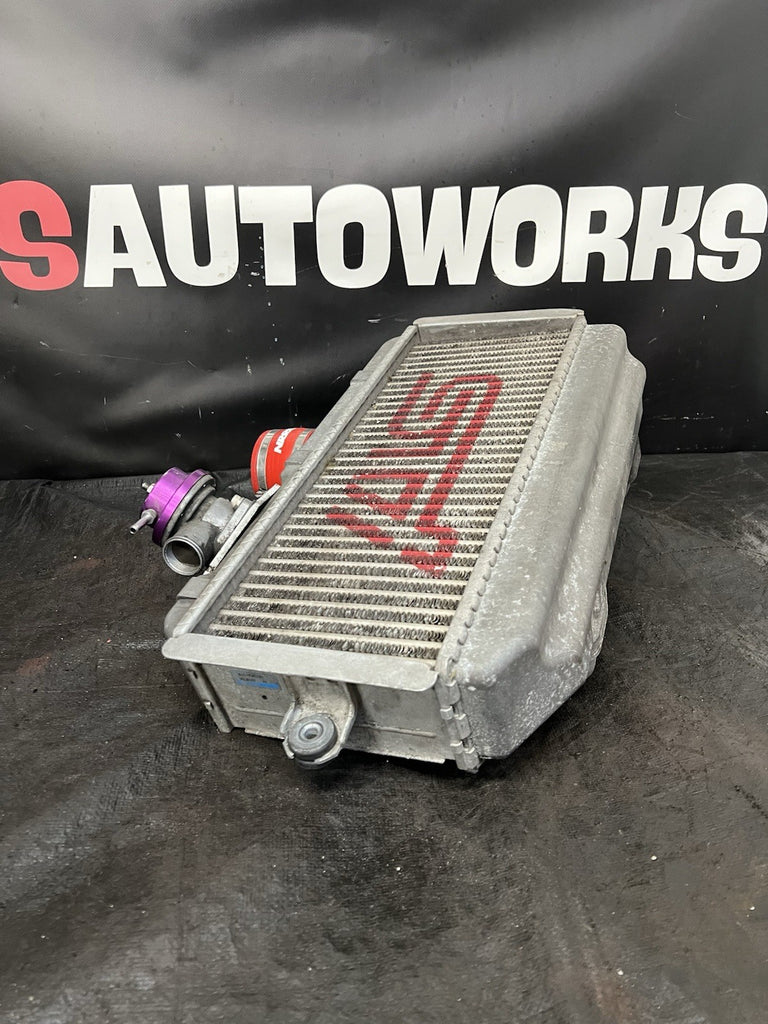 2004-2007 SUBARU WRX STI GD7 EJ257 OEM TMIC TOP MOUNT INTERCOOLER #500989