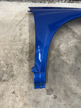 Load image into Gallery viewer, 2006-2007 SUBARU WRX STI EJ257 2.5L RH PASSENGER SIDE FENDER ASSY WRB #525182