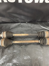 Load image into Gallery viewer, 2004 SUBARU WRX STI OEM 6SPD LH RH FRONT AXLE AXLES SHAFT PAIR #500989