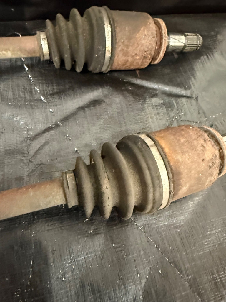 2005-2007 SUBARU WRX STI Rear CV Axles OEM LH & RH Drive Shaft R180 #525182