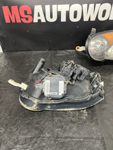 Load image into Gallery viewer, 2004-2005 OEM Subaru WRX STI GDB HID OEM Headlights Blobeye #524656