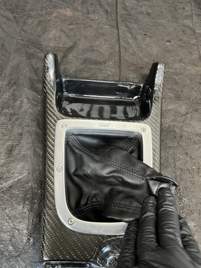 2004 Subaru WRX STI Shifter Trim Surround Boot #500989