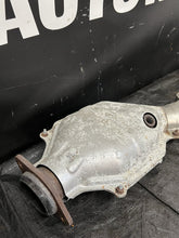 Load image into Gallery viewer, 2004-2007 Subaru WRX STi EJ257 Factory OEM Down Pipe Downpipe FCFE9-6524 #525182