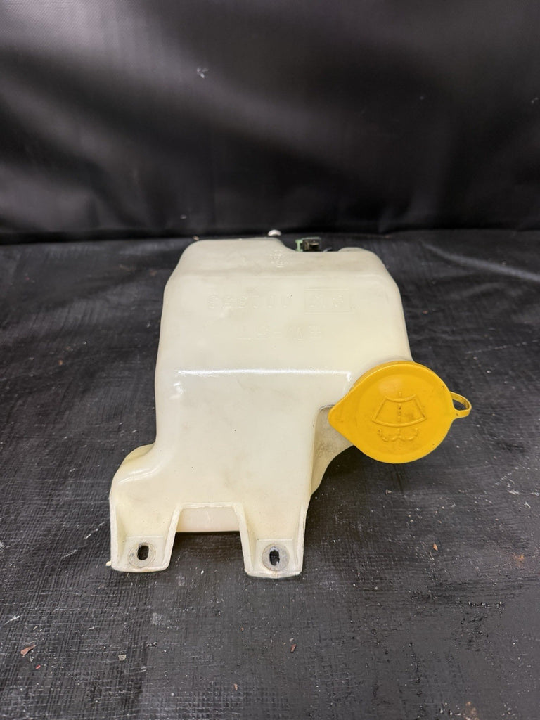 2004-2005 SUBARU WRX STI OEM WINDSHIELD WASHER FLUID RESERVOIR BOTTLE #500989