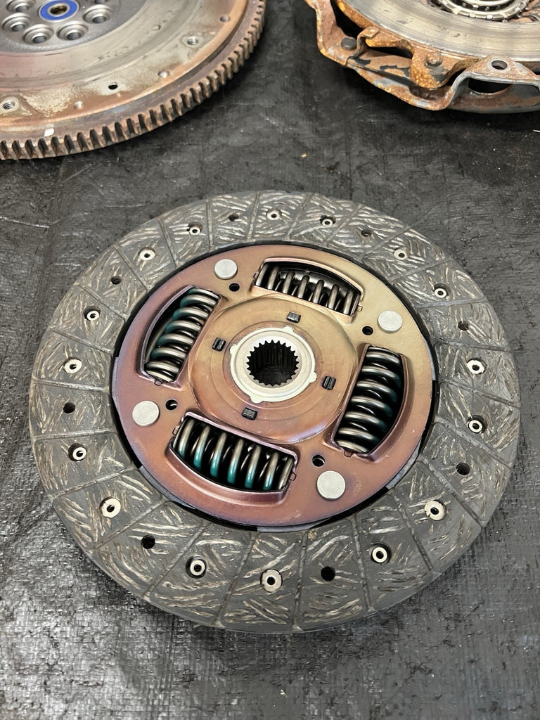 2007-2009 Subaru Legacy GT Spec B 6-Speed OEM Clutch Kit & Flywheel #212661