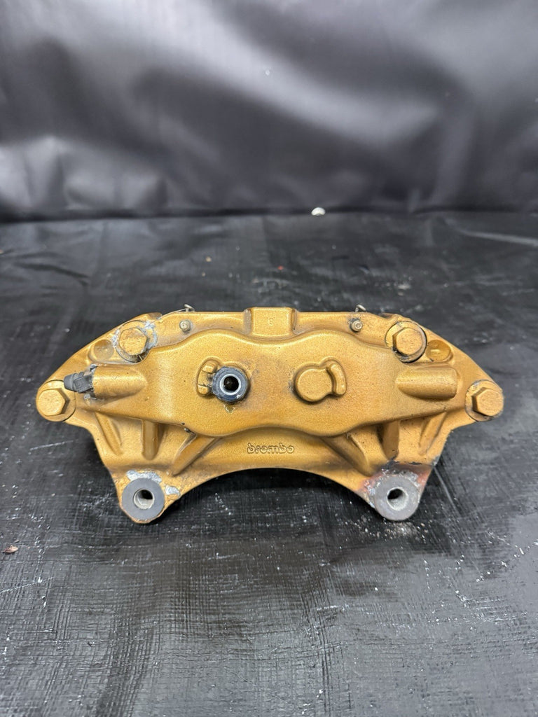 2004-2007 Subaru WRX STI Front RH Brembo Brake Caliper Passenger OEM #525182