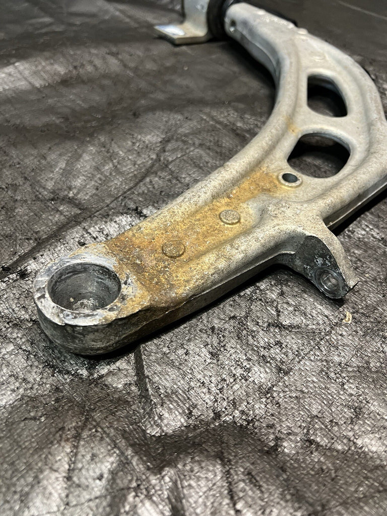 04-07 SUBARU WRX STI OEM FRONT LOWER ALUMINUM CONTROL ARMS PAIR #516938