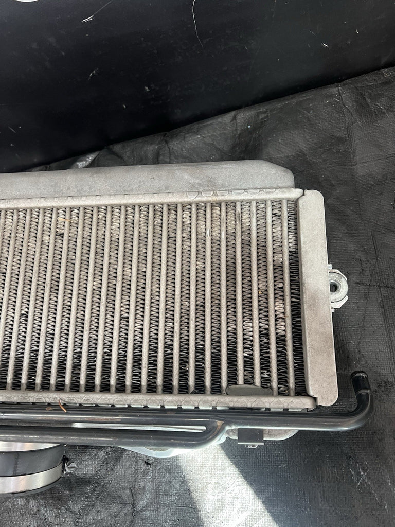 2008-2014 SUBARU IMPREZA WRX STI OEM TMIC TOP MOUNT INTERCOOLER #525671