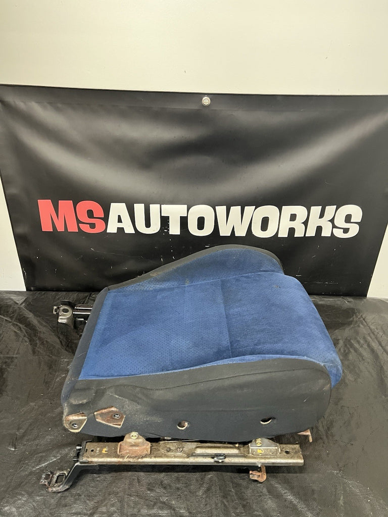 2004 Subaru WRX STI Front Passenger Right Seat Bottom Factory OEM #518682