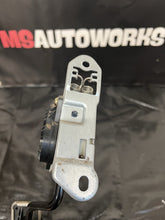 Load image into Gallery viewer, 2004-2006 SUBARU WRX STI ACCELERATOR GAS PEDAL ASSEMBLY OEM 36010FE020 #500989