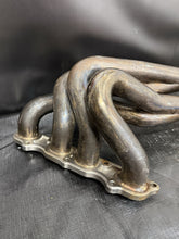 Load image into Gallery viewer, 2000-2009 Honda S2000 AP1 AP2 Invidia Headers