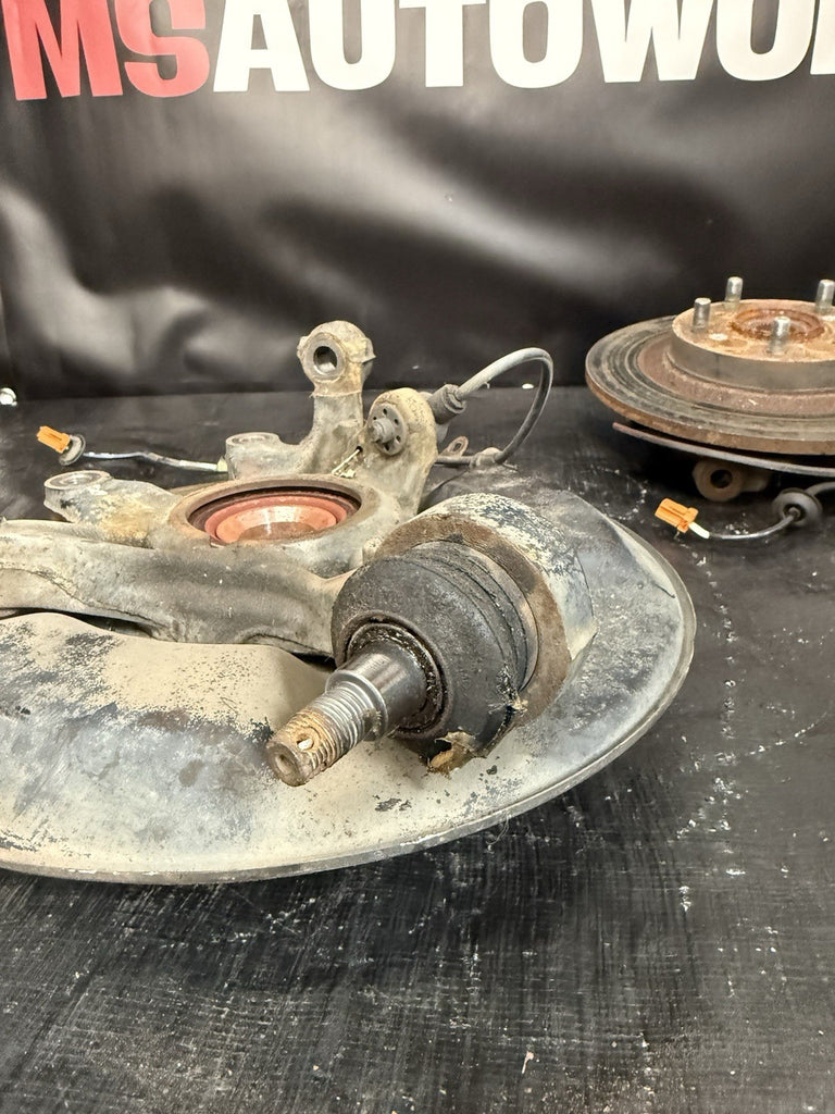 2000-2003 Honda S2000 S2K AP1 OEM Rear Left & Right Spindle Knuckle Bearing Hub