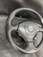 Load image into Gallery viewer, 2000-2003 Honda S2000 AP1 Steering Wheel Assembly