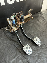 Load image into Gallery viewer, 2004-2007 Subaru WRX STI Brake &amp; Clutch Pedal Assembly #524656