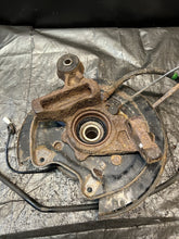 Load image into Gallery viewer, 2005-2007 SUBARU WRX STI RIGHT REAR PASSENGER KNUCKLE HUB 5X114 OEM #521289