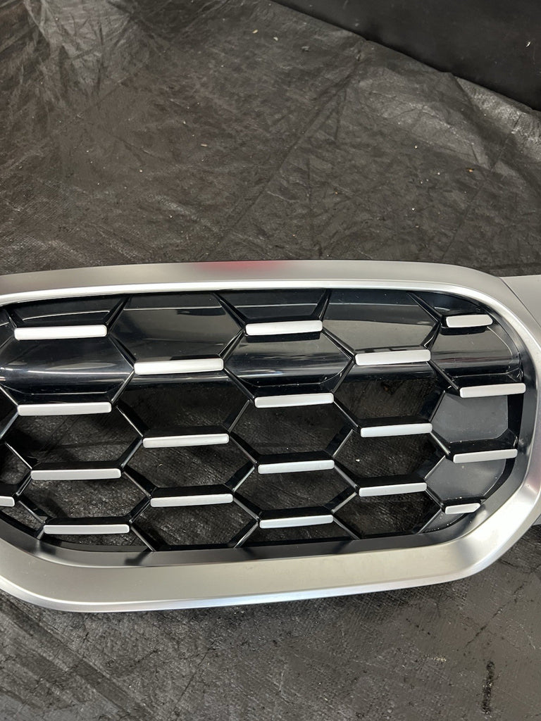 2023 2024 BMW 3 SERIES M340i G20 FRONT BUMPER GRILL MESH COVER OEM #966