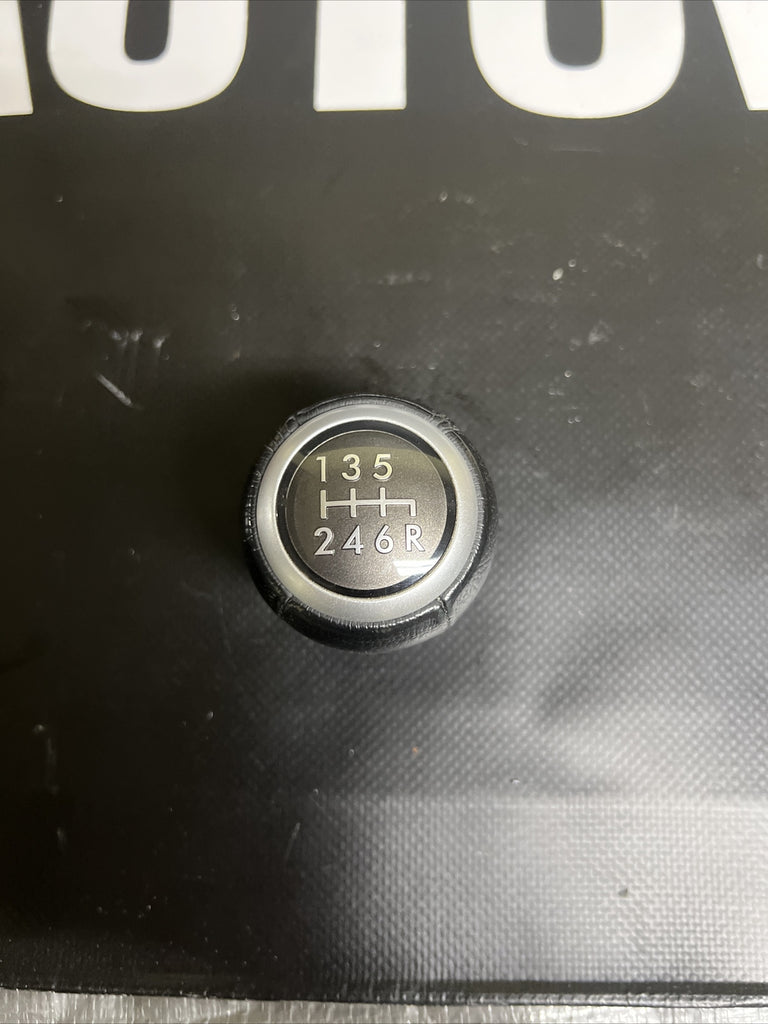 04-2020 SUBARU IMPREZA WRX STI 6-SPEED SHIFT KNOB OEM OE GENUINE