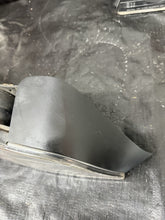 Load image into Gallery viewer, 2000-2003 Honda S2000 AP1 Genuine Left &amp; Right Taillights Tail Lights OEM