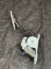 Load image into Gallery viewer, 2004-2006 SUBARU WRX STI ACCELERATOR GAS PEDAL ASSEMBLY OEM 36010FE020 #524646