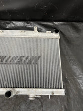 Load image into Gallery viewer, Mishimoto Performance Aluminum Radiator Fits 2002-2007 Subaru WRX/STI #518682