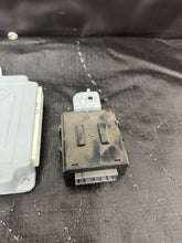 Load image into Gallery viewer, 2006 SUBARU WRX STI EJ257 OEM ENGINE ECU IMMOBILIZER KEY IGNITION KIT #525182