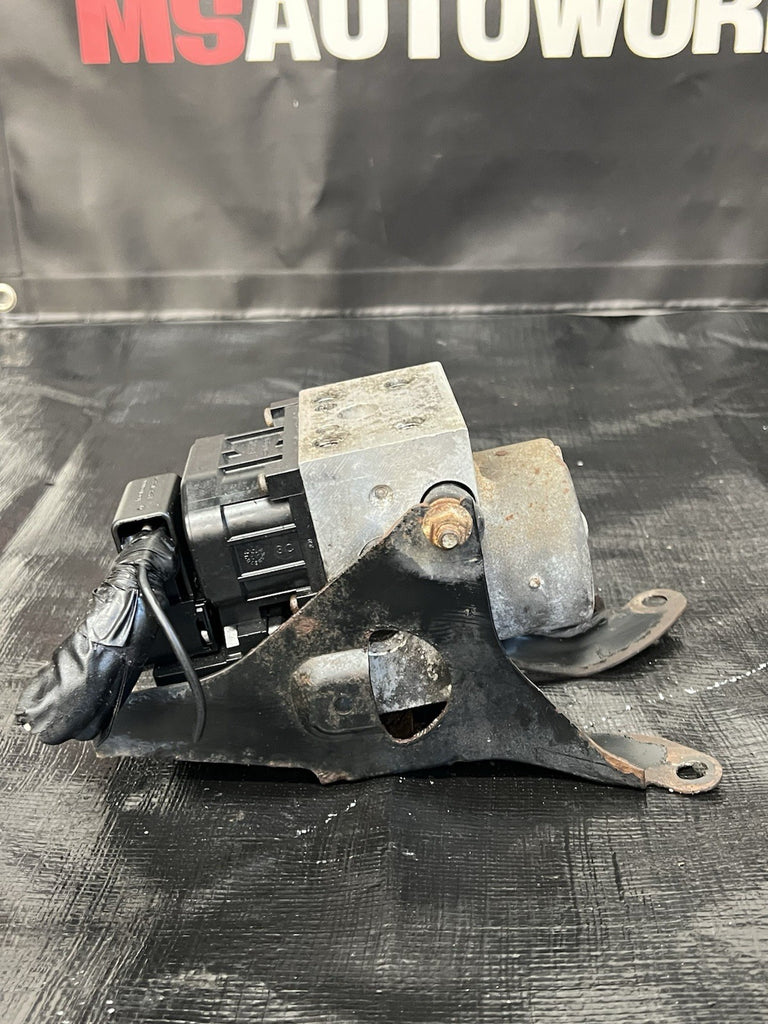 2004 SUBARU WRX STI OEM ANTI LOCK ABS BRAKE PUMP ACTUATOR MODULE #500989