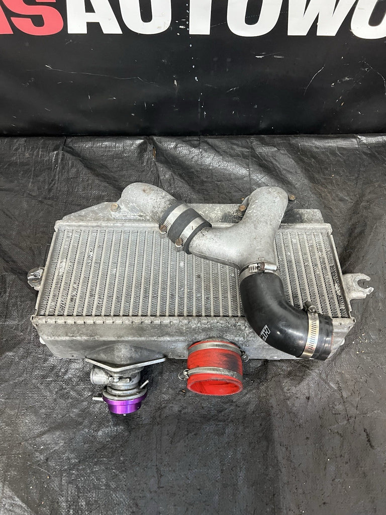 2004-2007 SUBARU WRX STI GD7 EJ257 OEM TMIC TOP MOUNT INTERCOOLER #500989