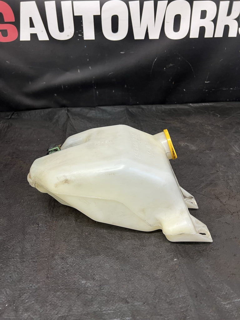 2004-2005 SUBARU WRX STI OEM WINDSHIELD WASHER FLUID RESERVOIR BOTTLE #518682