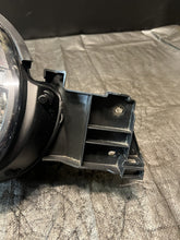 Load image into Gallery viewer, 2002-2003 Subaru Impreza Right Passenger RH Side Headlight Aftermarket #506192