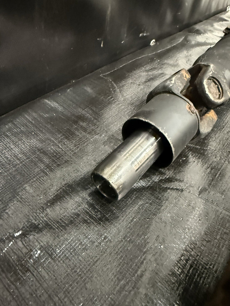 2006-2007 Subaru Impreza WRX STI Drive Shaft Line Rear Driveshaft OEM #525182