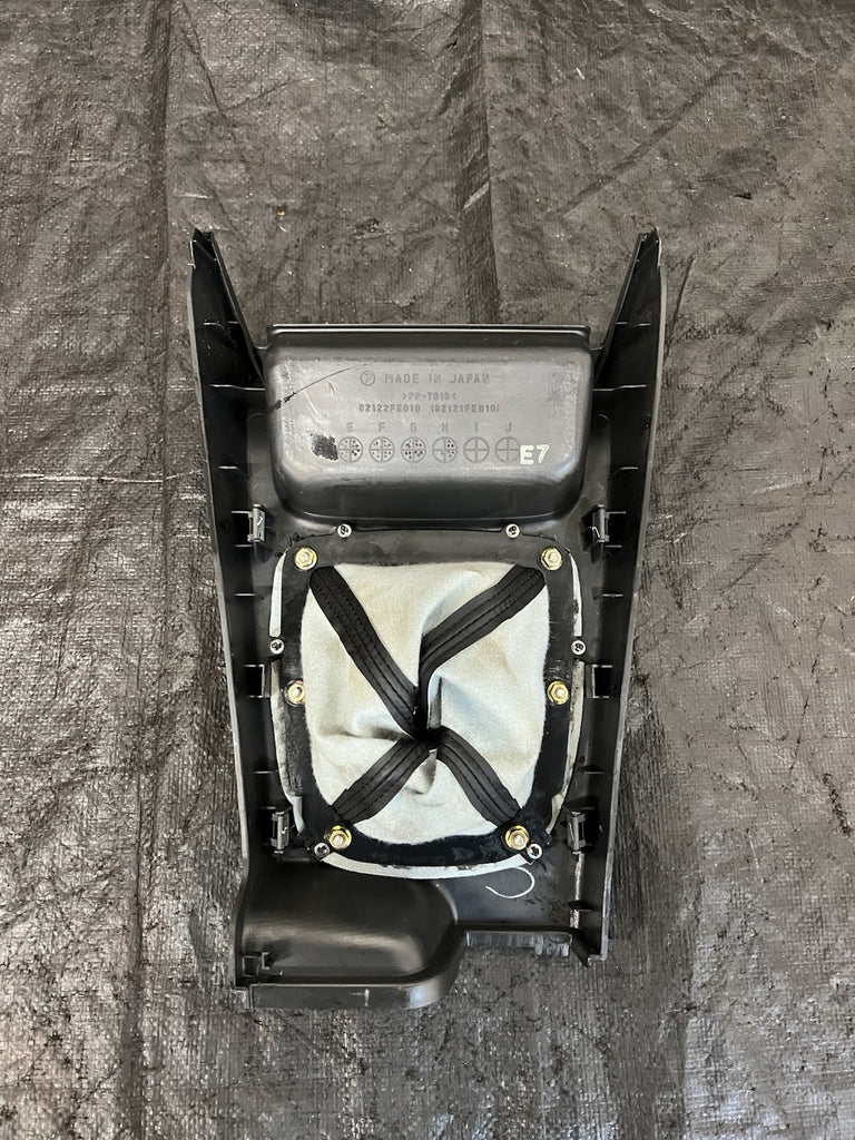 2004 Subaru WRX STI Shifter Trim Surround Boot #518682