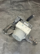Load image into Gallery viewer, 2005-2007 Subaru WRX STi ABS Pump Module With Bracket OEM 27534FE271 #525182
