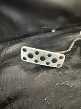 Load image into Gallery viewer, 2004-2006 SUBARU WRX STI ACCELERATOR GAS PEDAL ASSEMBLY OEM 36010FE020 #525182