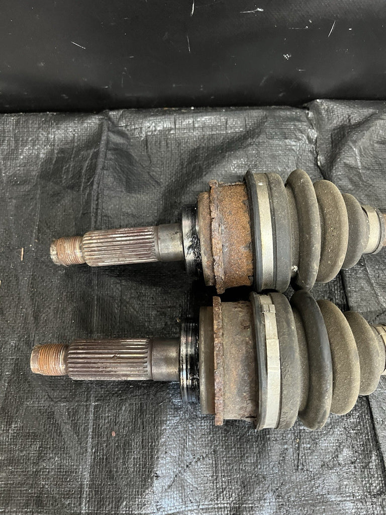 2005-2007 SUBARU WRX STI Rear CV Axles OEM LH & RH Drive Shaft R180 #524656