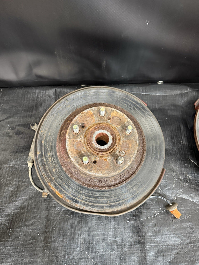 2000-2003 Honda S2000 S2K AP1 OEM Rear Left & Right Spindle Knuckle Bearing Hub