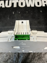 Load image into Gallery viewer, 2004 Subaru Impreza WRX STi OEM Speedometer Gauge Cluster 90K Miles #511324