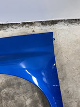 Load image into Gallery viewer, 2006-2007 SUBARU WRX STI EJ257 2.5L LH DRIVER SIDE FENDER ASSY WRB #525182