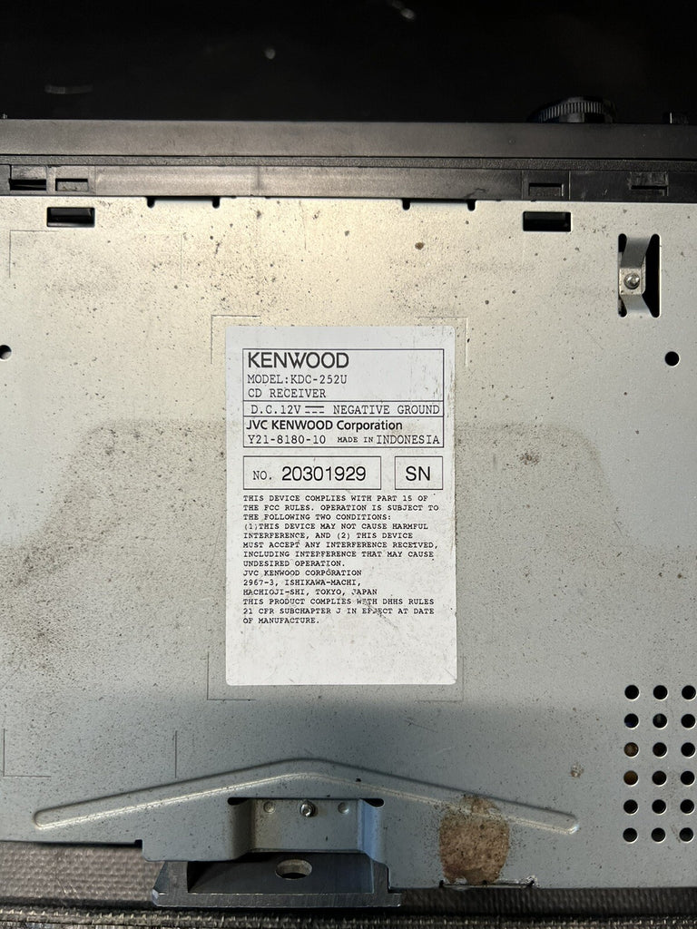 KENWOOD KDC-252U CD RECEIVER CAR RADIO Y21-8180-10 W/ Harness for Subaru #506192